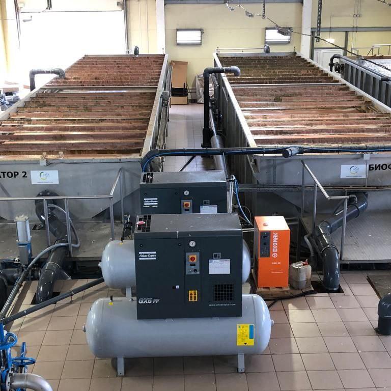 Flotationsanlage im Einsatz bei einem Schlachthof beziehungsweise Fleischverarbeiter zur physikalisch-chemischen Behandlung von Industrieabwasser.